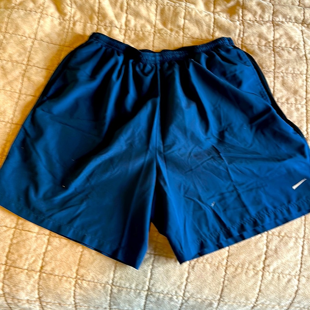 Navy blue Dri-fit running shorts